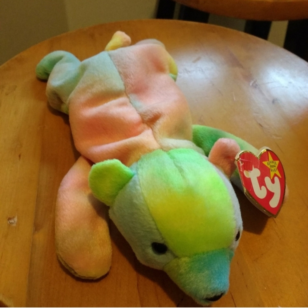 Ty Beanie Babies Sammy, the tide die bear.